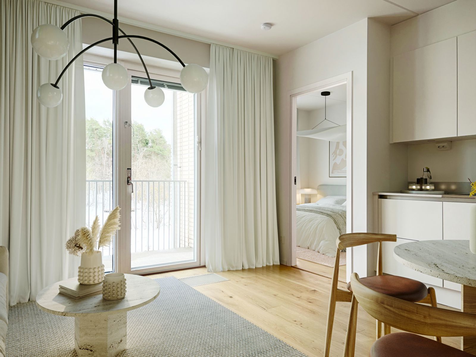 Compact living när det är som bäst, eget sovrum och balkong!