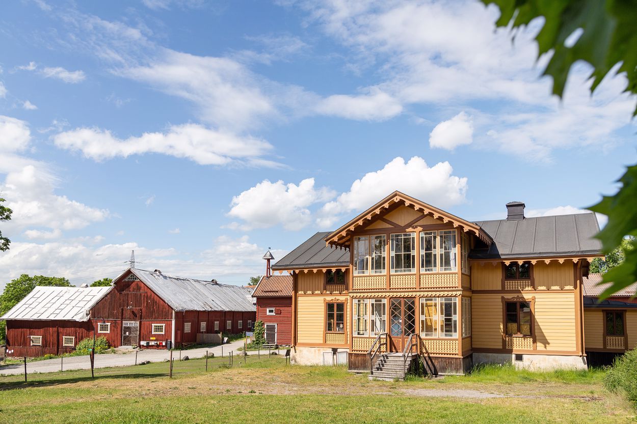 Mysiga Överjärva gård