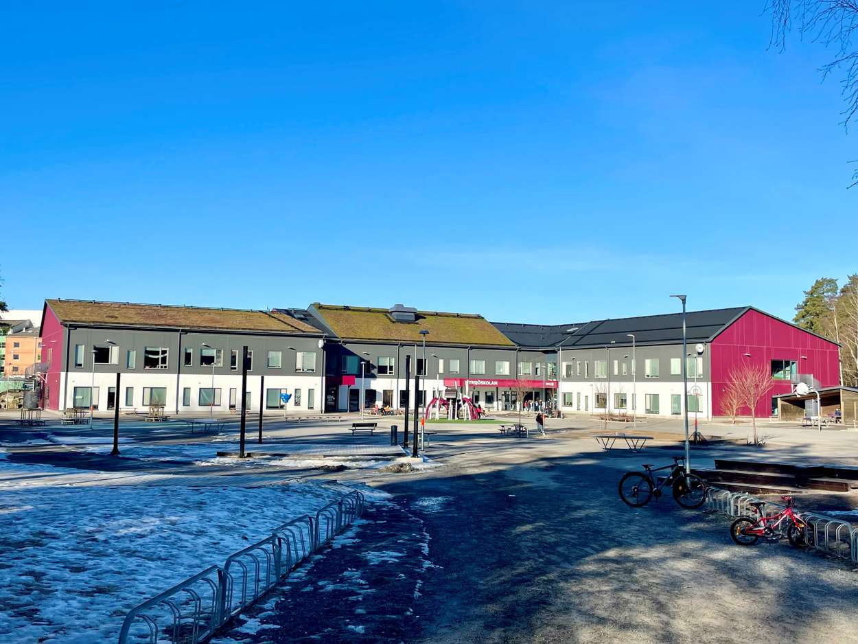 Myrsjöskolan